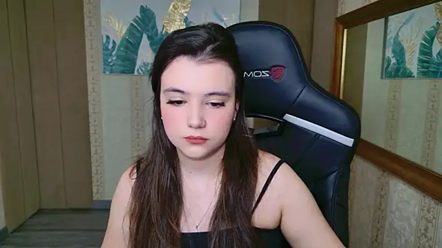 Snapshot of Pauline_Heaven chatting on 02.07.26 Pauline Heaven online show from 02.07.26