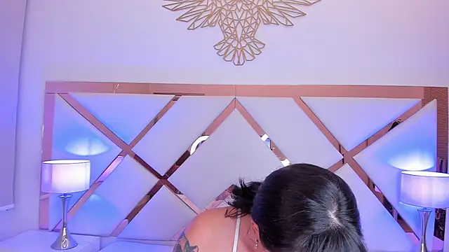 TinaPutina online show from 03.11.25