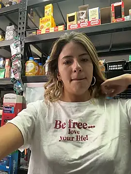 Andrea18 blonde online show from 01.19.26