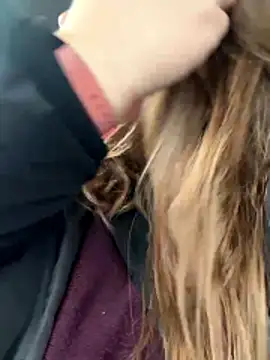 Lars-Lola online show from 12.03.25