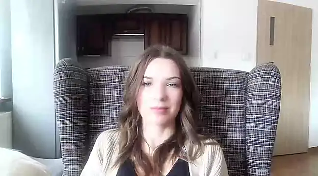 aurora lust online show from 03.04.25