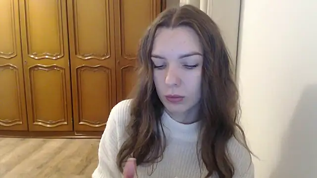 aurora lust online show from 12.17.25