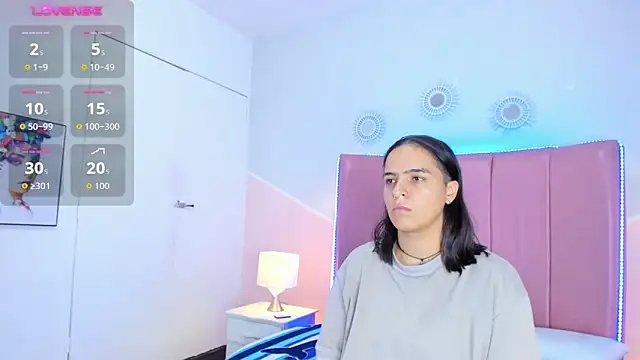 Liiam smith  online show from 11.18.25