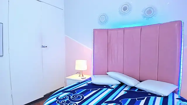 Liiam smith  online show from 12.14.25