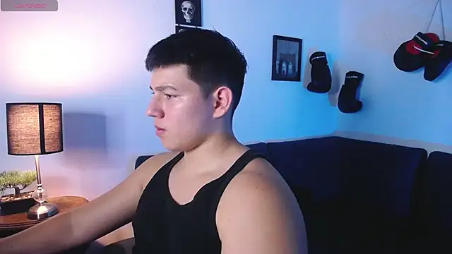 JamesCr  online show from 02.26.26