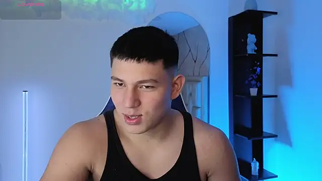 JamesCr  online show from 05.31.26