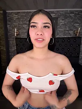 TayylorSexx online show from 06.18.26
