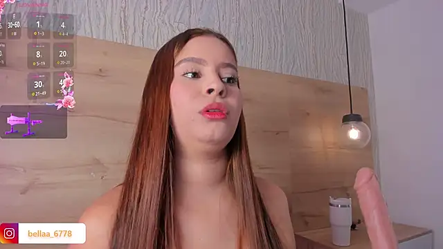 Snapshot of bella_lovers_ chatting on 01.08.26 bella lovers online show from 01.08.26