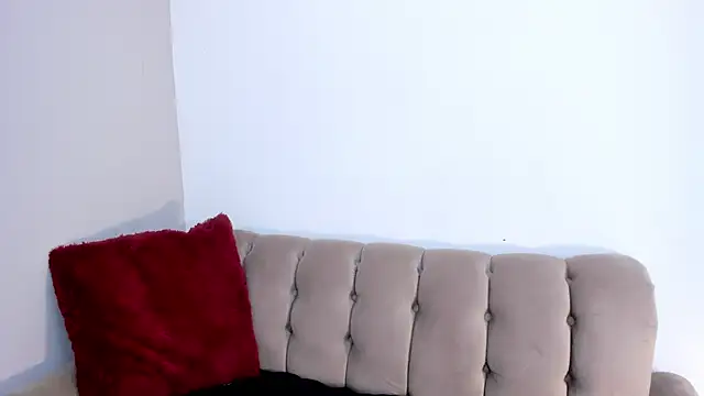 Violetta 0 online show from 03.05.25