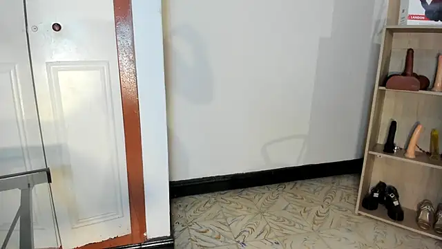 Violetta 0 online show from 11.24.25