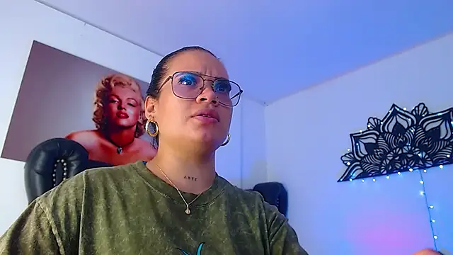 Taliana36 online show from 02.25.25