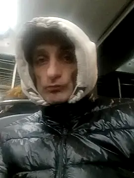 ANGELSANTAMARIA- online show from 11.24.25