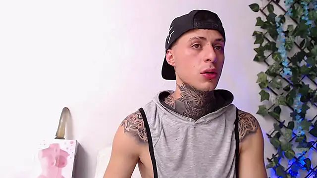 7 Saturno 7 online show from 03.15.25