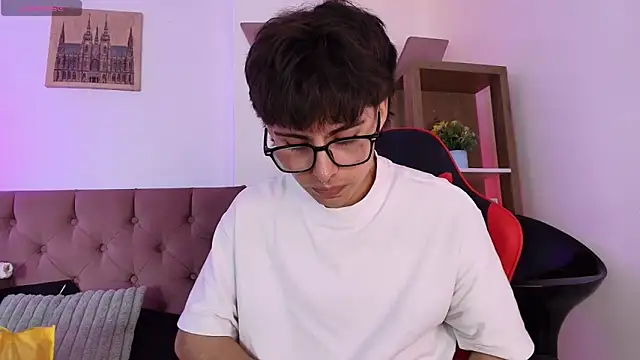 PepperTwink online show from 02.12.26