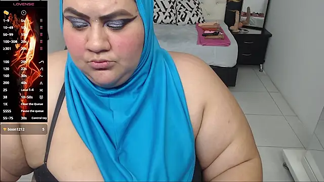 Aaliyah11 online show from 02.06.25