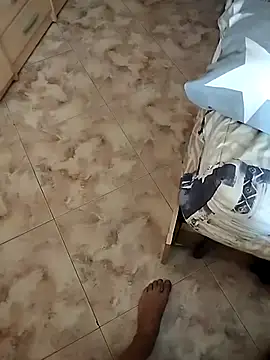 Snapshot of jonymoreno chatting on 09.20.25 jonymoreno online show from 09.20.25