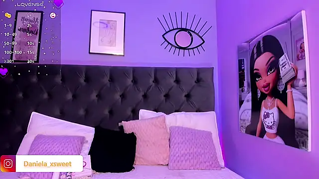 Snapshot of Danielaangelina chatting on 03.10.25 Danielaangelina online show from 03.10.25