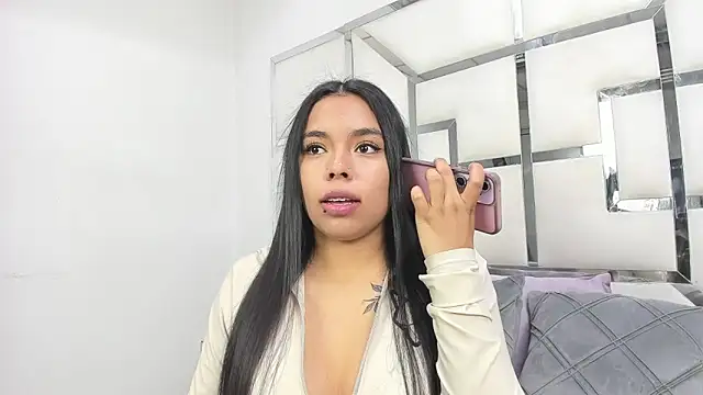 ZoeWan69 online show from 03.14.26