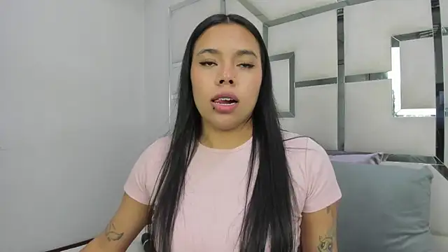 ZoeWan69 online show from 03.19.26