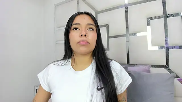 ZoeWan69 online show from 05.25.26