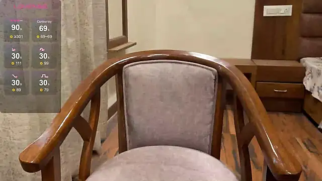 Alisaa-1 online show from 02.23.25