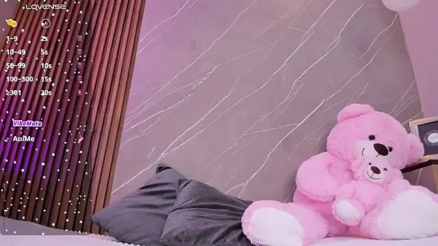 ariana jhonson1 online show from 11.25.25