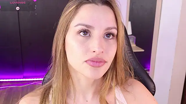 Snapshot of yourdream_6 chatting on 02.24.26 yourdream 6 online show from 02.24.26