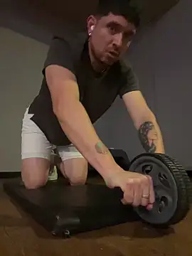 ILoveNYStyle online show from 03.13.25