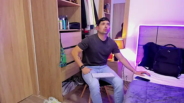 ILoveNYStyle online show from 03.14.25