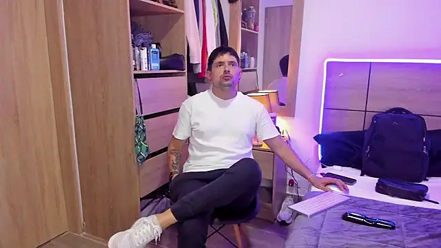 ILoveNYStyle online show from 03.21.25