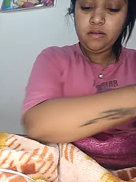 RAYI 01 online show from 02.14.25