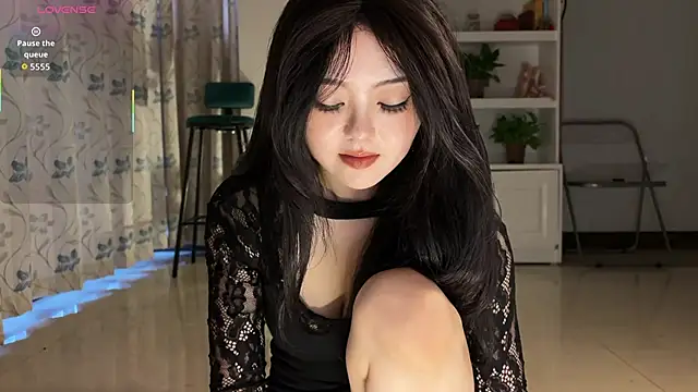 nanaliu6 online show from 09.09.25