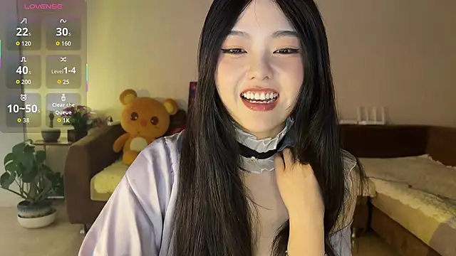 nanaliu6 online show from 10.09.25