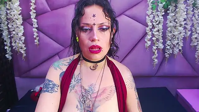 Fenix Lilith online show from 04.14.26