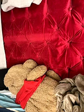 akirahattori online show from 10.31.25