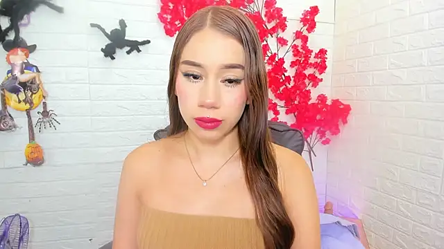 Snapshot of BarbieGirl___ chatting on 10.29.25 BarbieGirl online show from 10.29.25