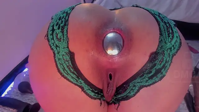 Snapshot of ailin_curl chatting on 12.19.24 ailin curl online show from 12.19.24