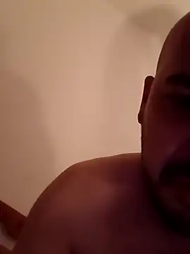 Snapshot of ginger_1_1 chatting on 12.14.25 ginger 1 1 online show from 12.14.25