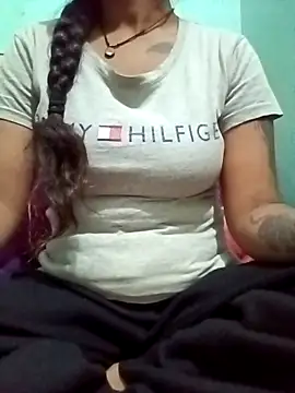 Snapshot of BJPRIYA1991 chatting on 11.07.25 BJPRIYA1991 online show from 11.07.25