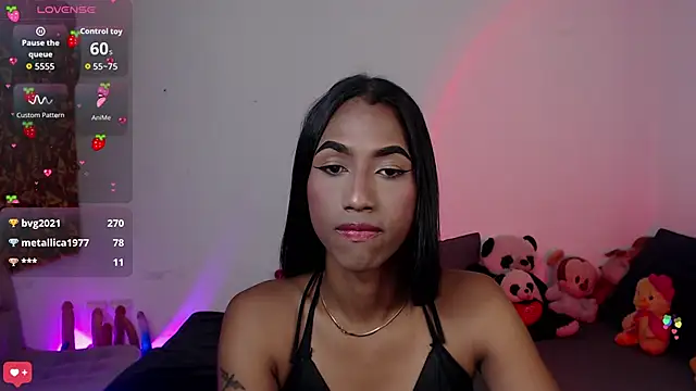 Snapshot of Alissemasiel chatting on 11.20.25 Alissemasiel online show from 11.20.25