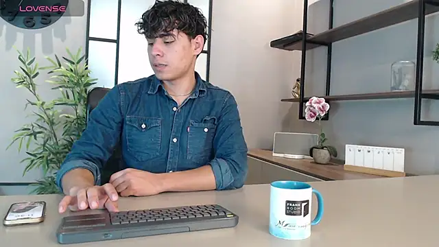 Gabriell ramirez online show from 03.01.25