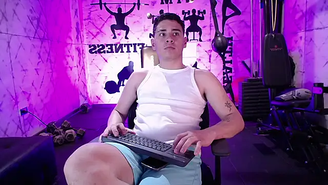 Gabriell ramirez online show from 10.06.25