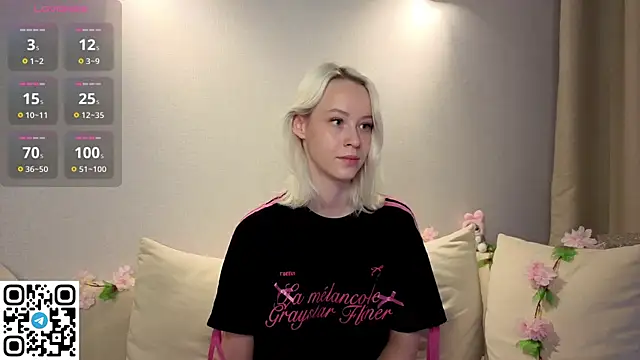 Snapshot of Anadeyaaa chatting on 09.10.25 Anadeyaaa online show from 09.10.25