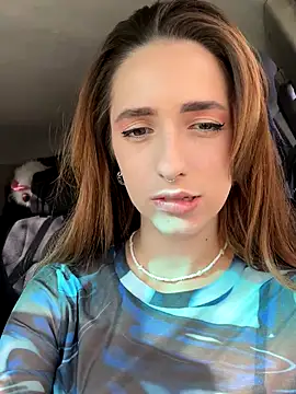 Maria Moonlight online show from 11.05.25