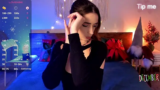 Maria Moonlight online show from 12.05.25