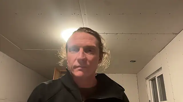 Snapshot of redone8in chatting on 02.03.25 redone8in online show from 02.03.25