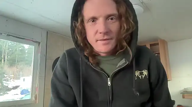 Snapshot of redone8in chatting on 02.05.25 redone8in online show from 02.05.25