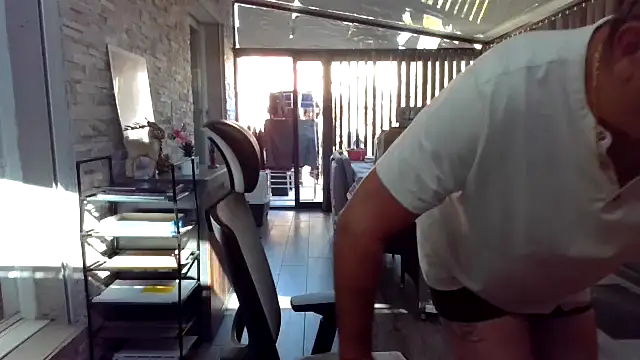 Snapshot of Fafas26 chatting on 09.18.25 Fafas26 online show from 09.18.25