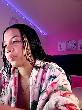 Snapshot of SallyWhitee chatting on 01.06.26 SallyWhitee online show from 01.06.26