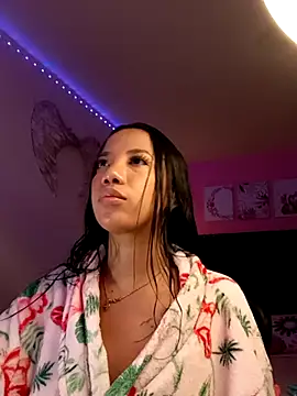 Snapshot of SallyWhitee chatting on 02.17.26 SallyWhitee online show from 02.17.26